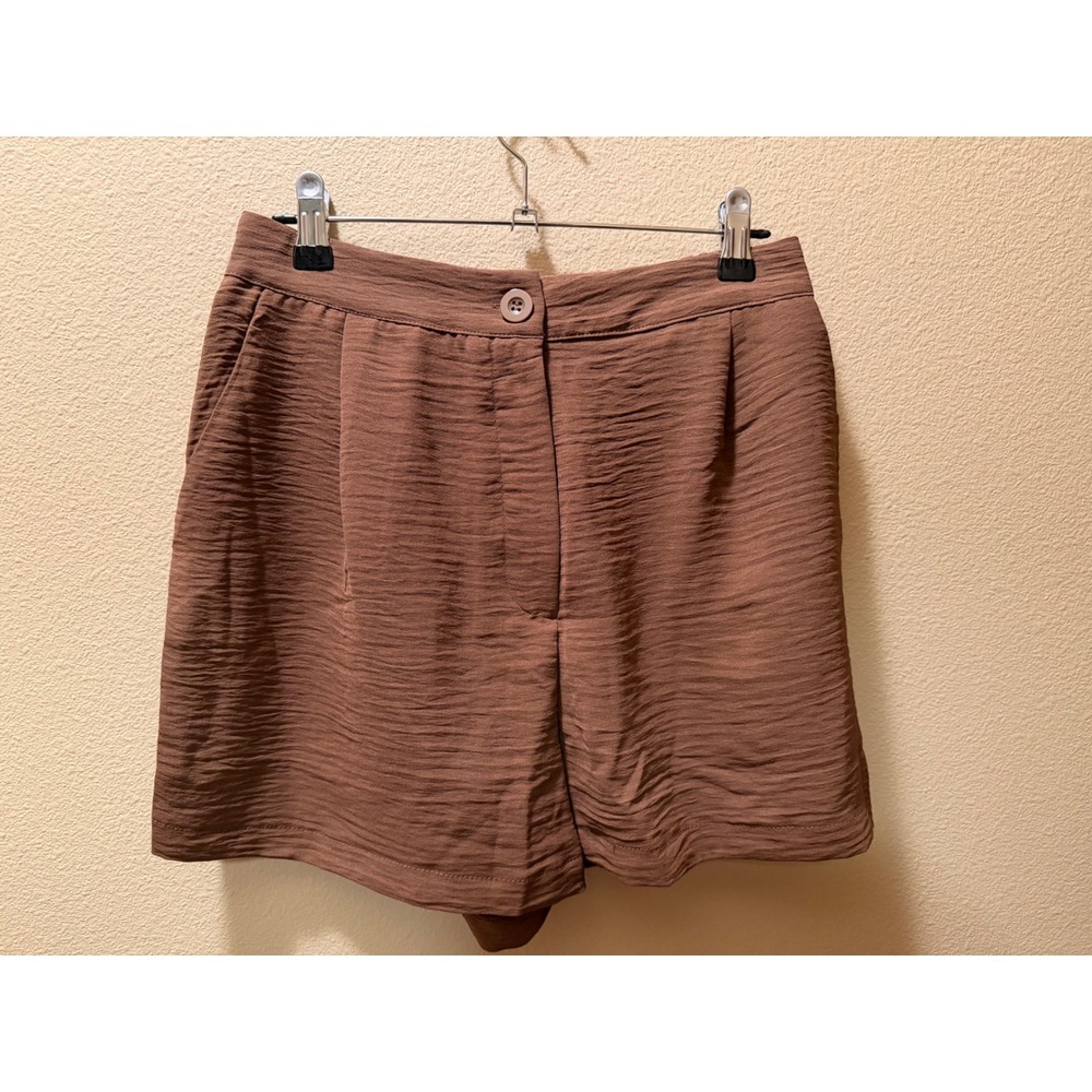 Zenana Brown Textured Crinkle High Waist Pleated Shorts QP-7354 Size M